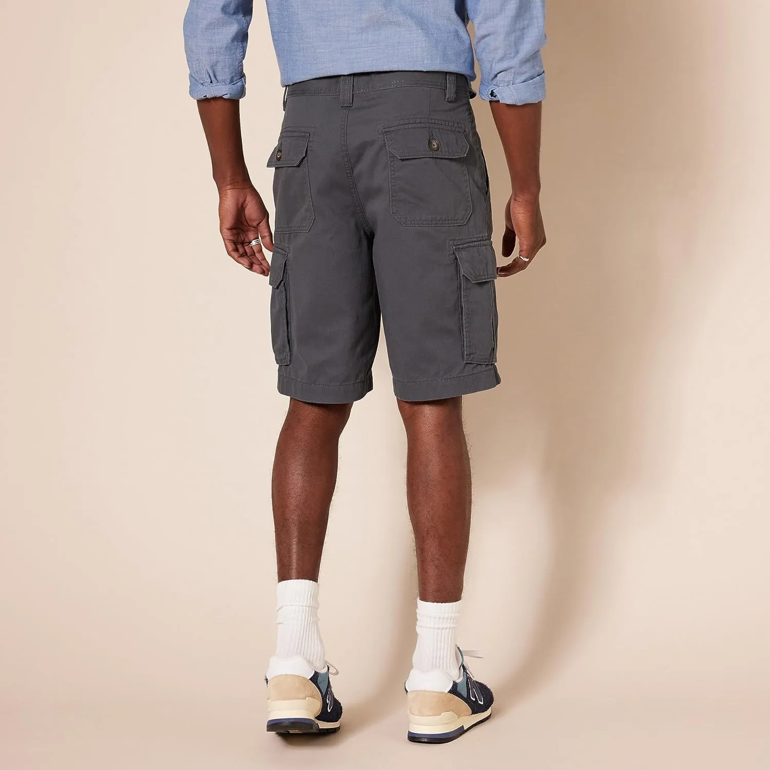 Amazon Essentials Men's 10" Classic-Fit Cargo Short (Available in Big & Tall)