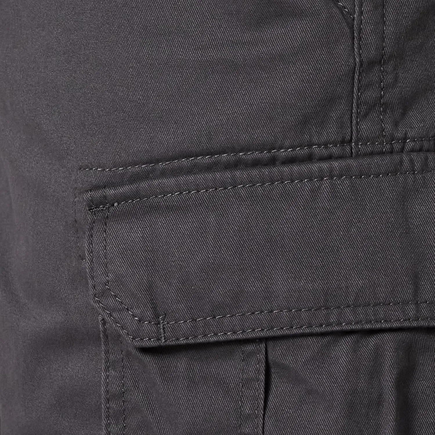 Amazon Essentials Men's 10" Classic-Fit Cargo Short (Available in Big & Tall)
