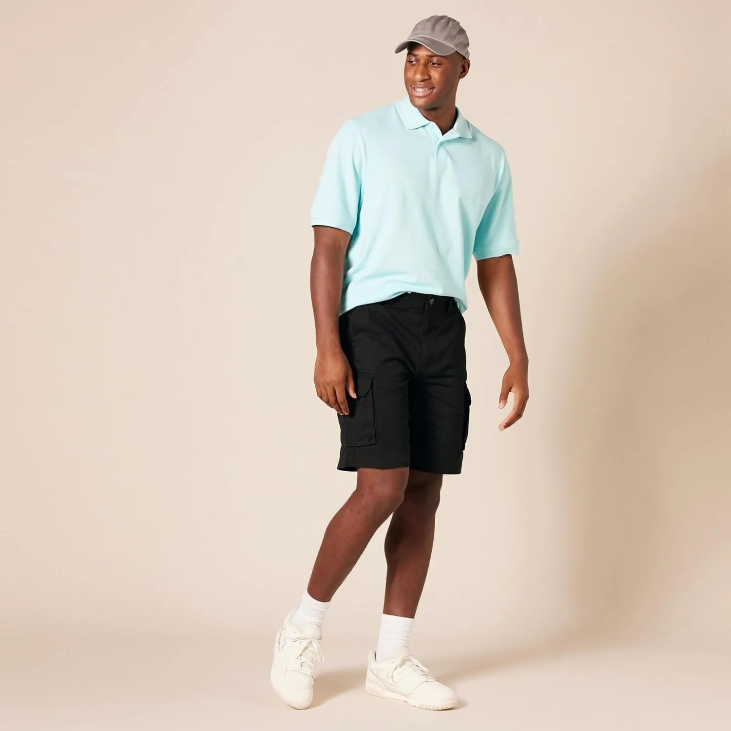 Amazon Essentials Men's 10" Classic-Fit Cargo Short (Available in Big & Tall)