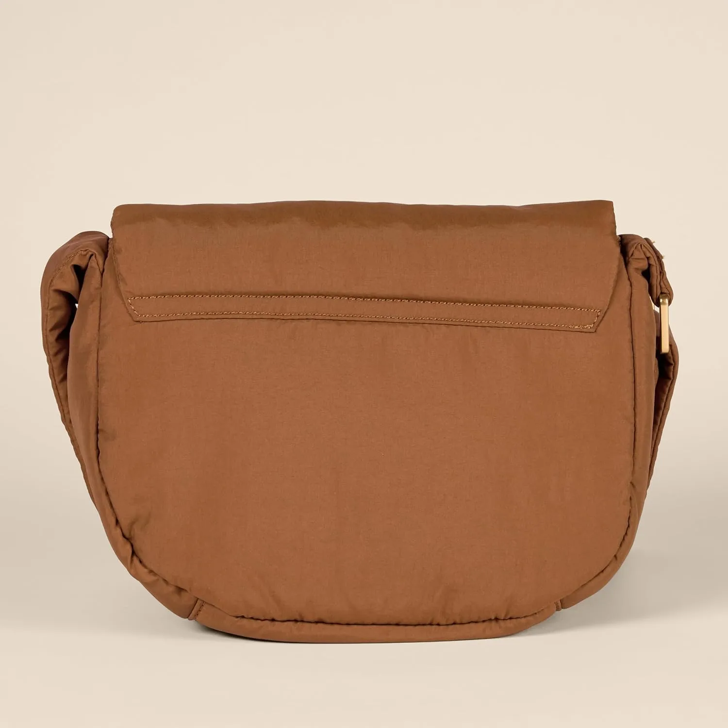 Amazon Essentials Women's Nylon Crossbody Flap Bag