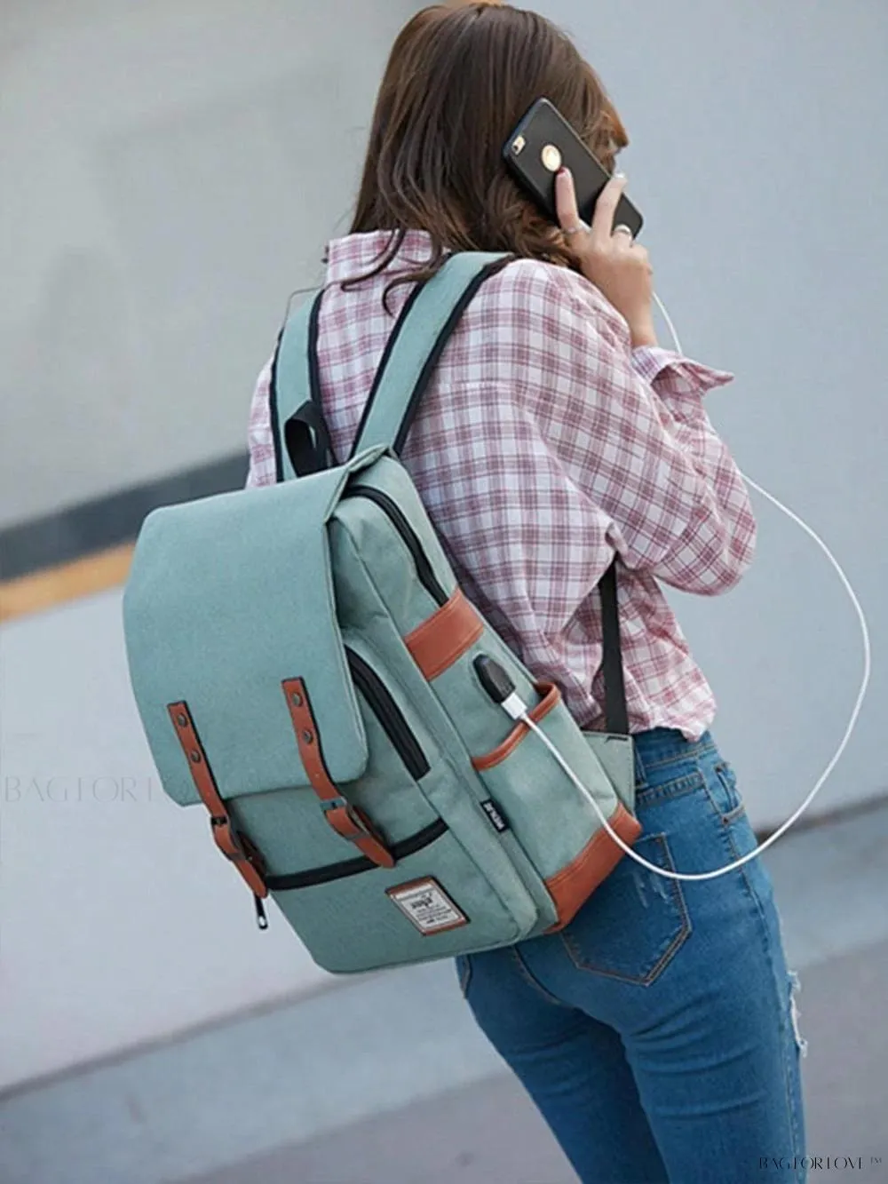 BagForLove - Classic Travel Bag with Notebook Compartment and Convenient Power Access
