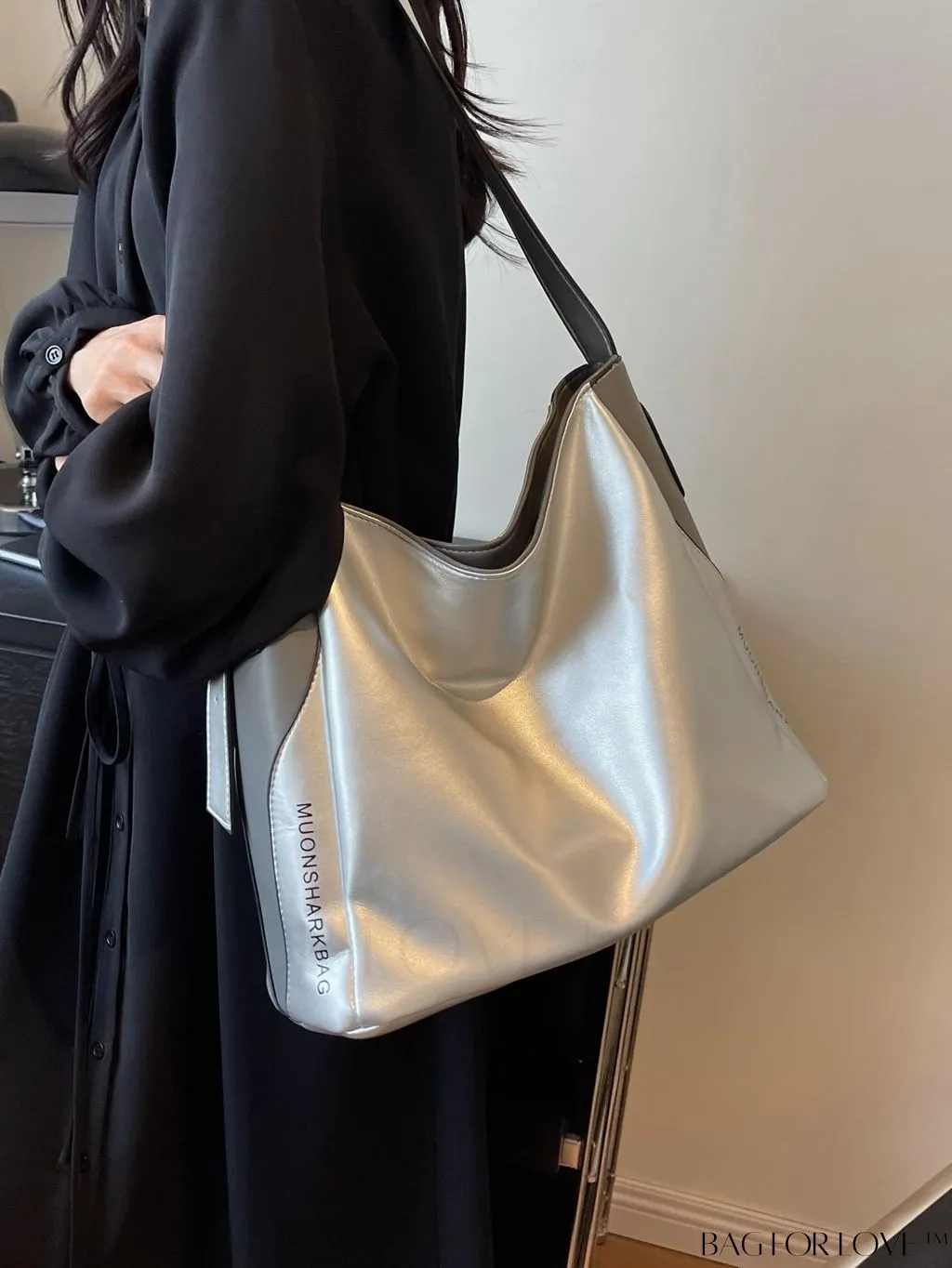 BagForLove - Large Capacity Metallic Graphic Hobo Bag - Contemporary and Spacious Design