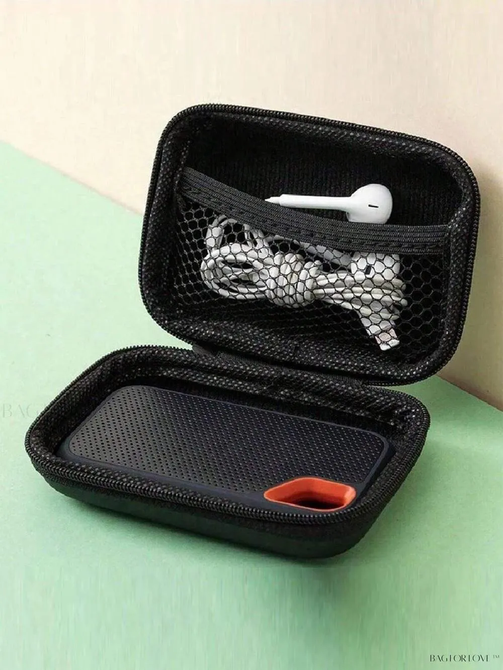BagForLove - Portable Organizer Case for Home and Travel Needs