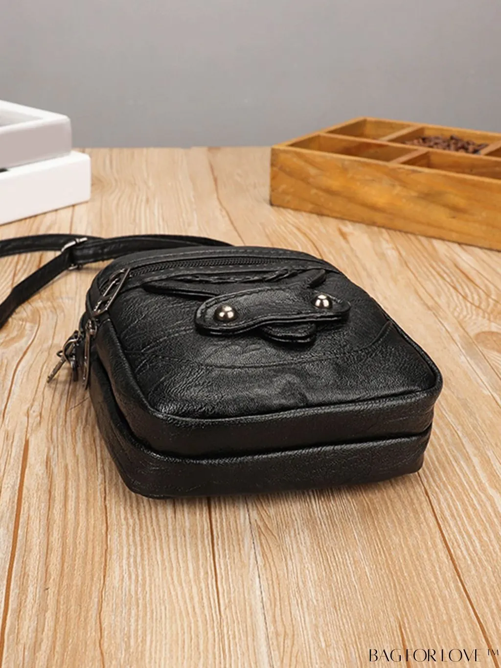 BagForLove - Stylish Retro Small Phone Bag for Women - Versatile Crossbody Purse with Wallet Pouch