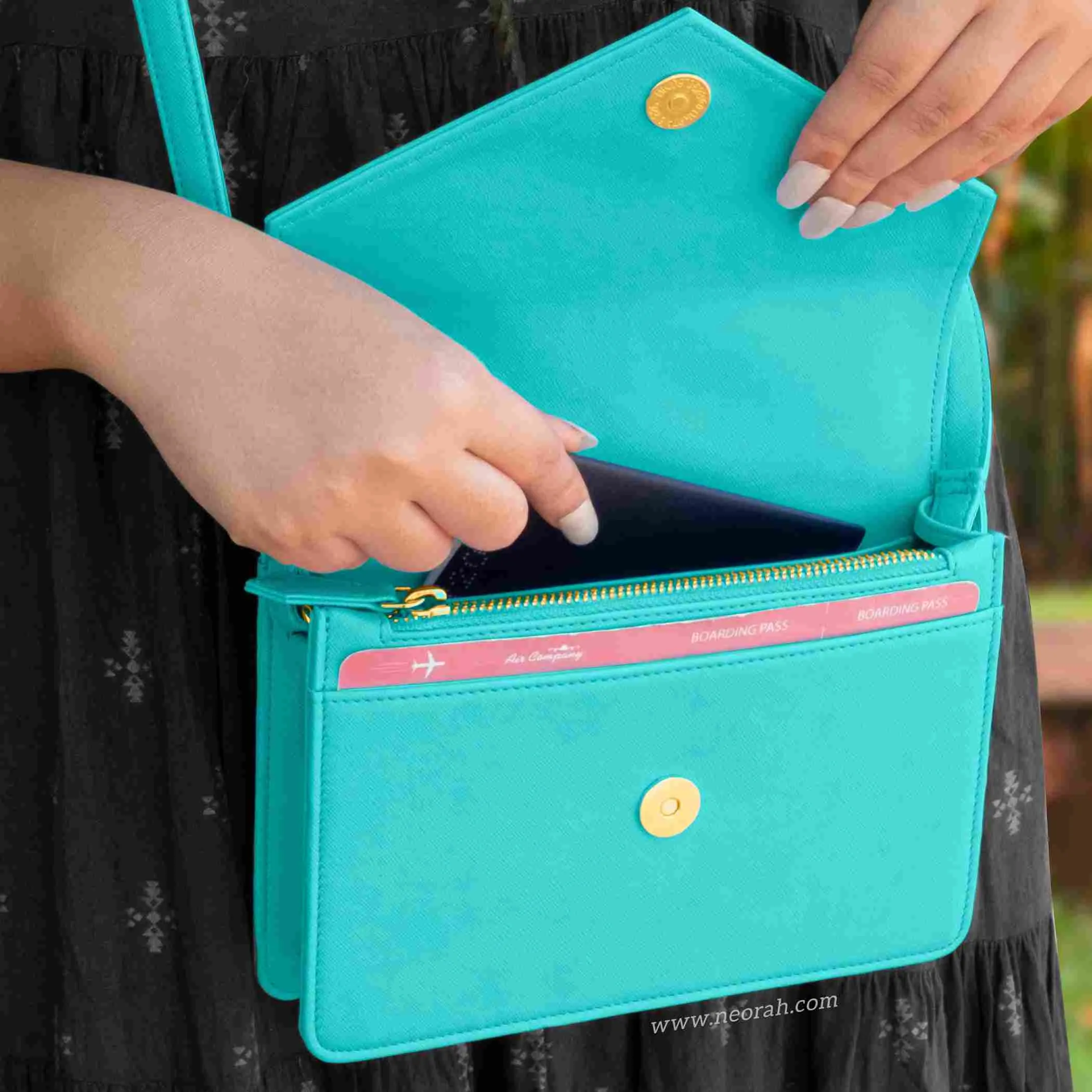 EMMA | CROSSBODY SLING BAG | ENVELOPE
