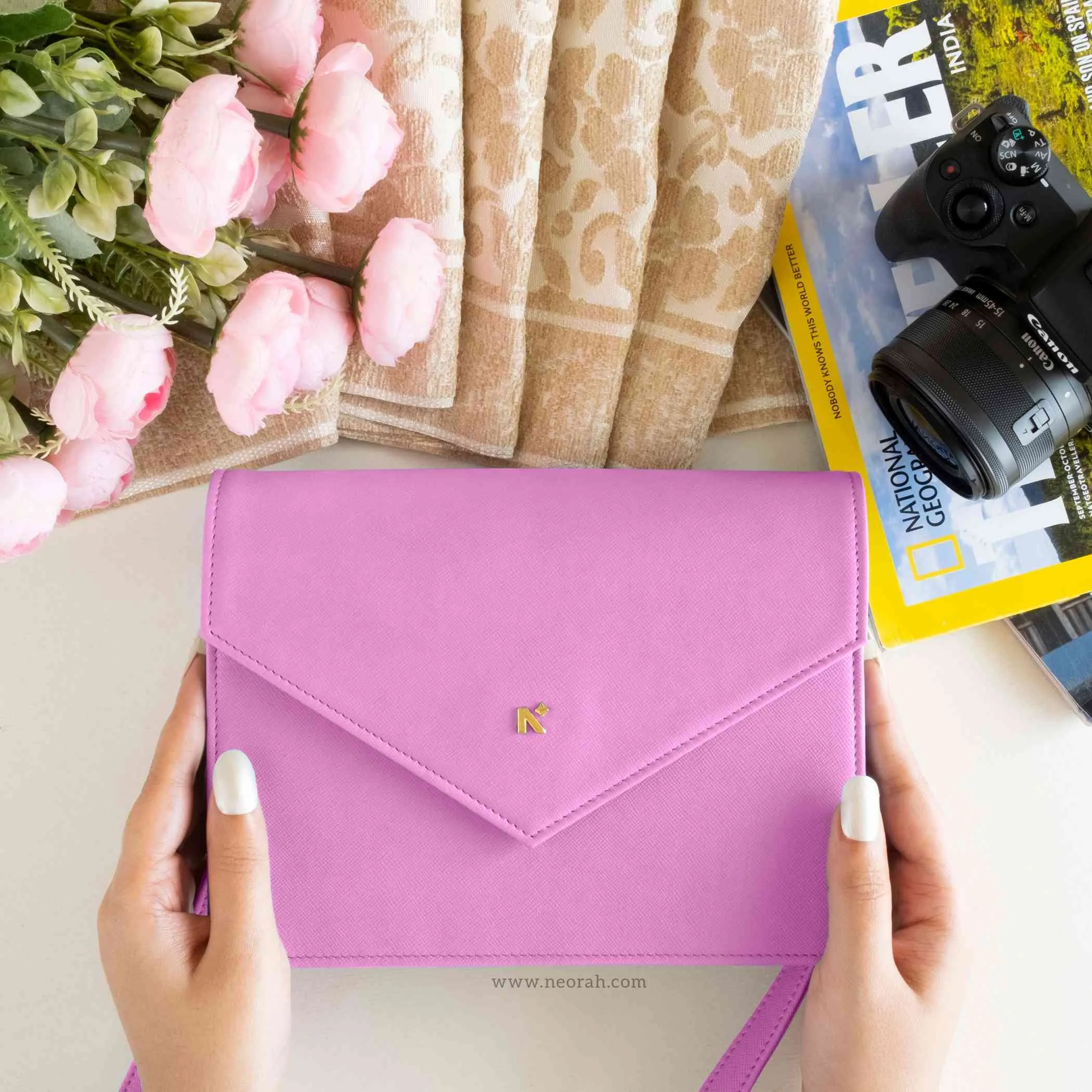 EMMA | CROSSBODY SLING BAG | ENVELOPE