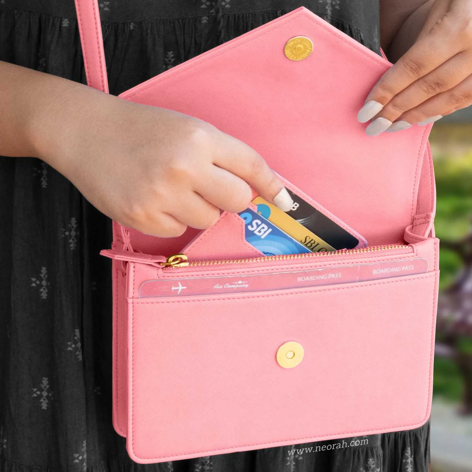 EMMA | CROSSBODY SLING BAG | ENVELOPE