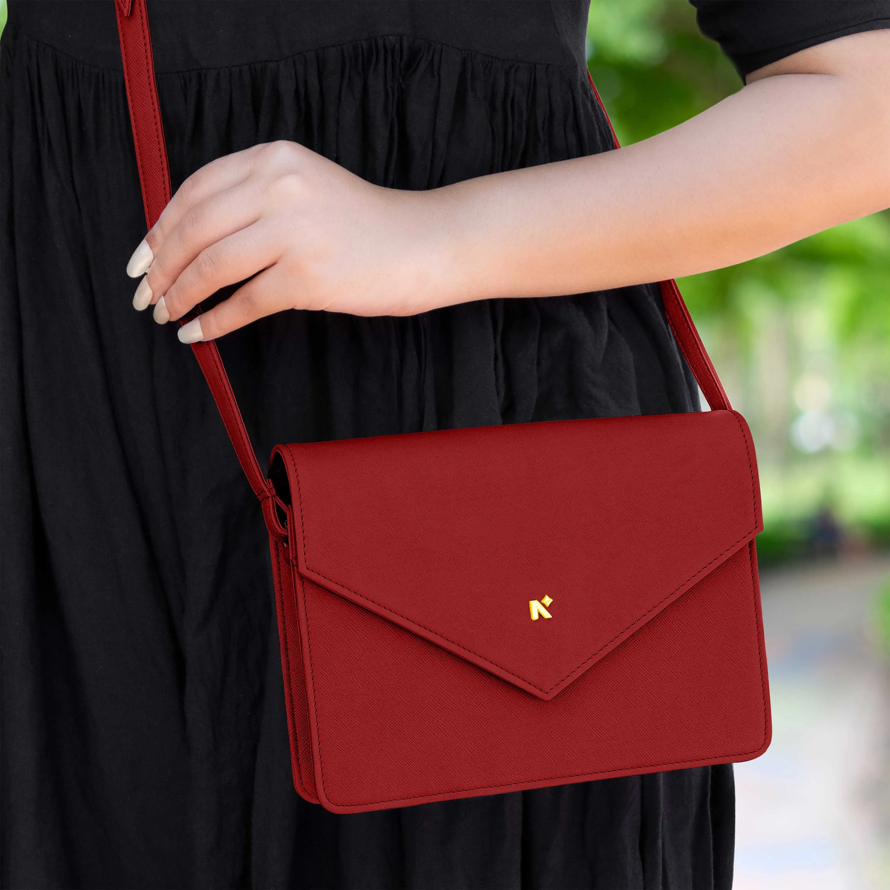 EMMA | CROSSBODY SLING BAG | ENVELOPE