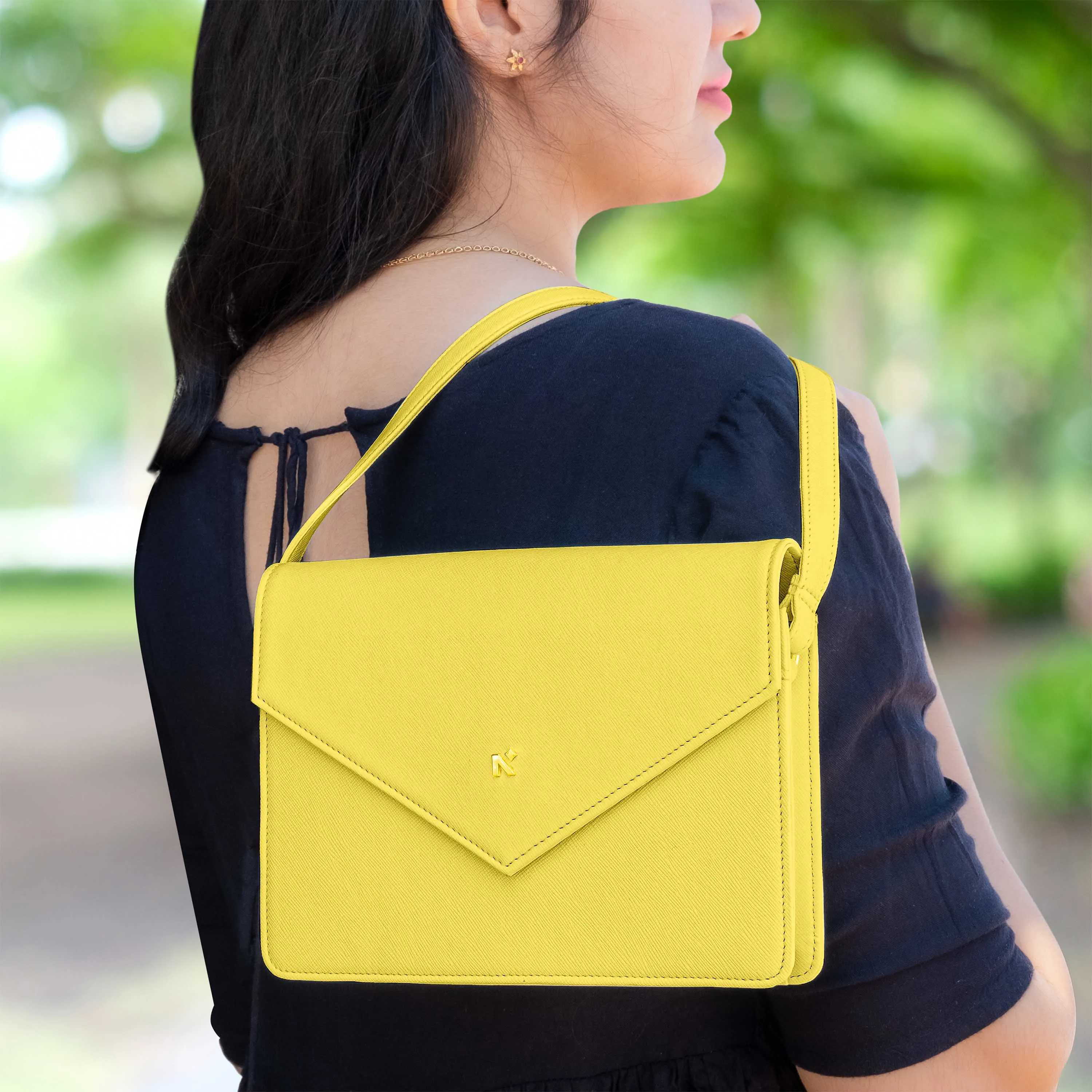 EMMA | CROSSBODY SLING BAG | ENVELOPE