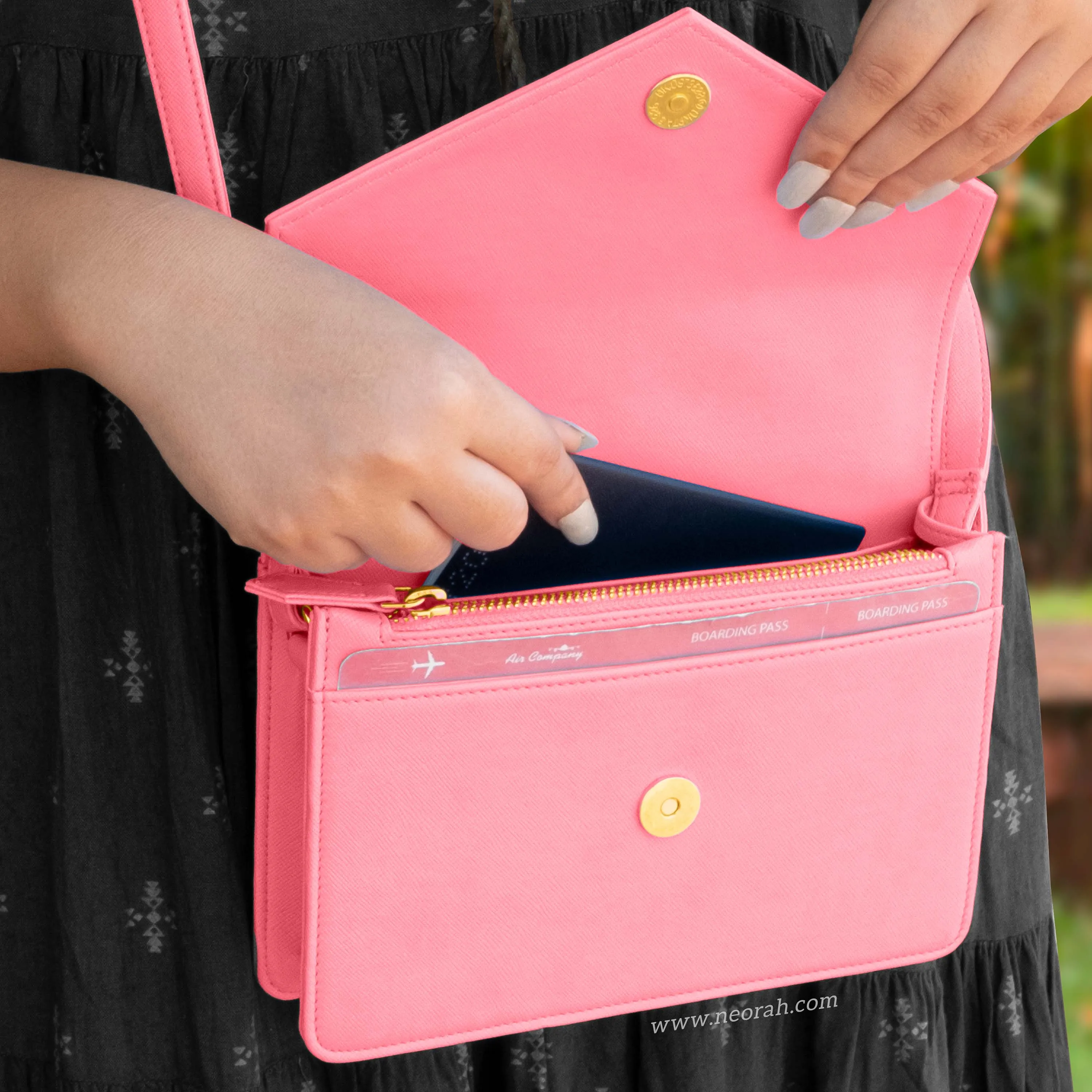 EMMA | CROSSBODY SLING BAG | ENVELOPE