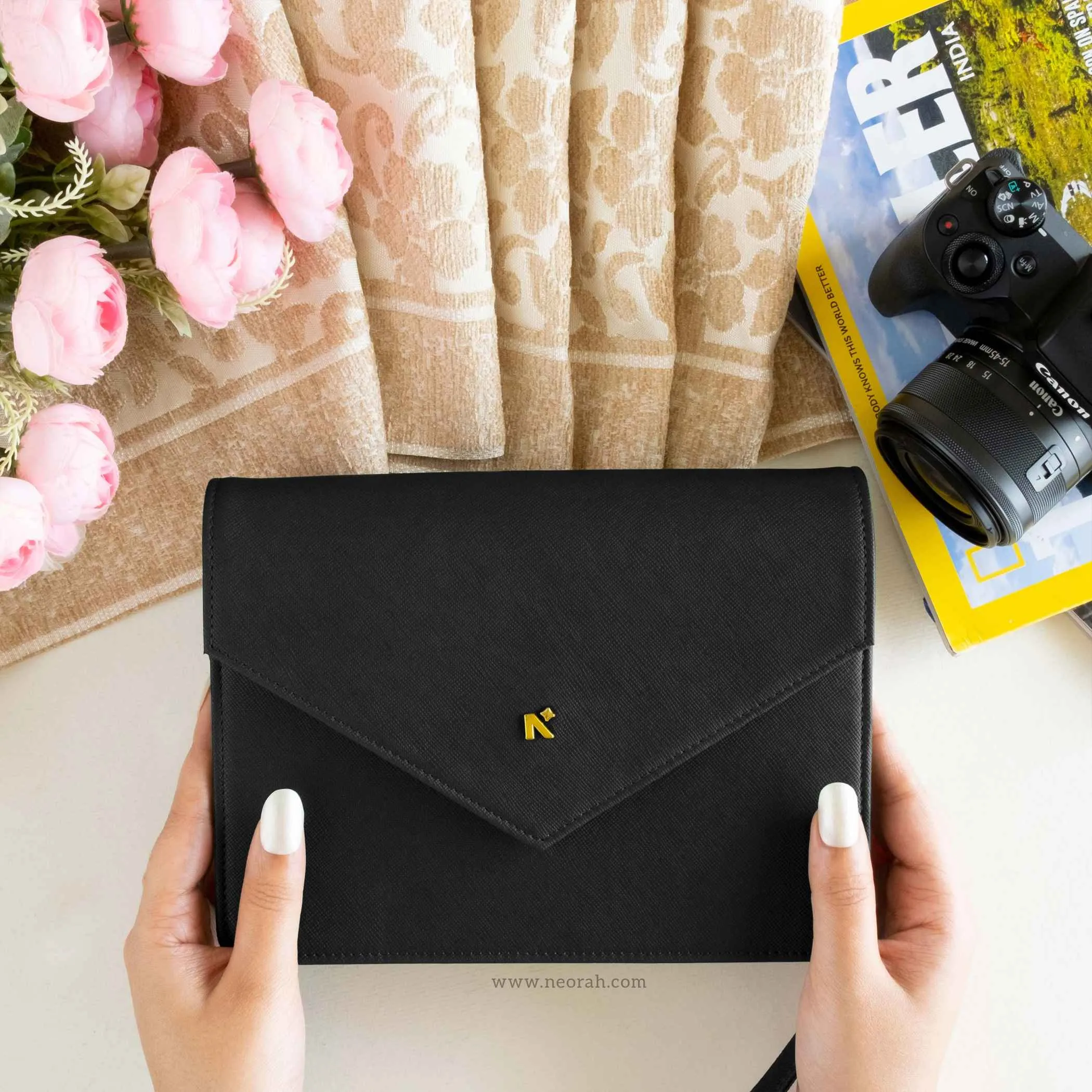 EMMA | CROSSBODY SLING BAG | ENVELOPE