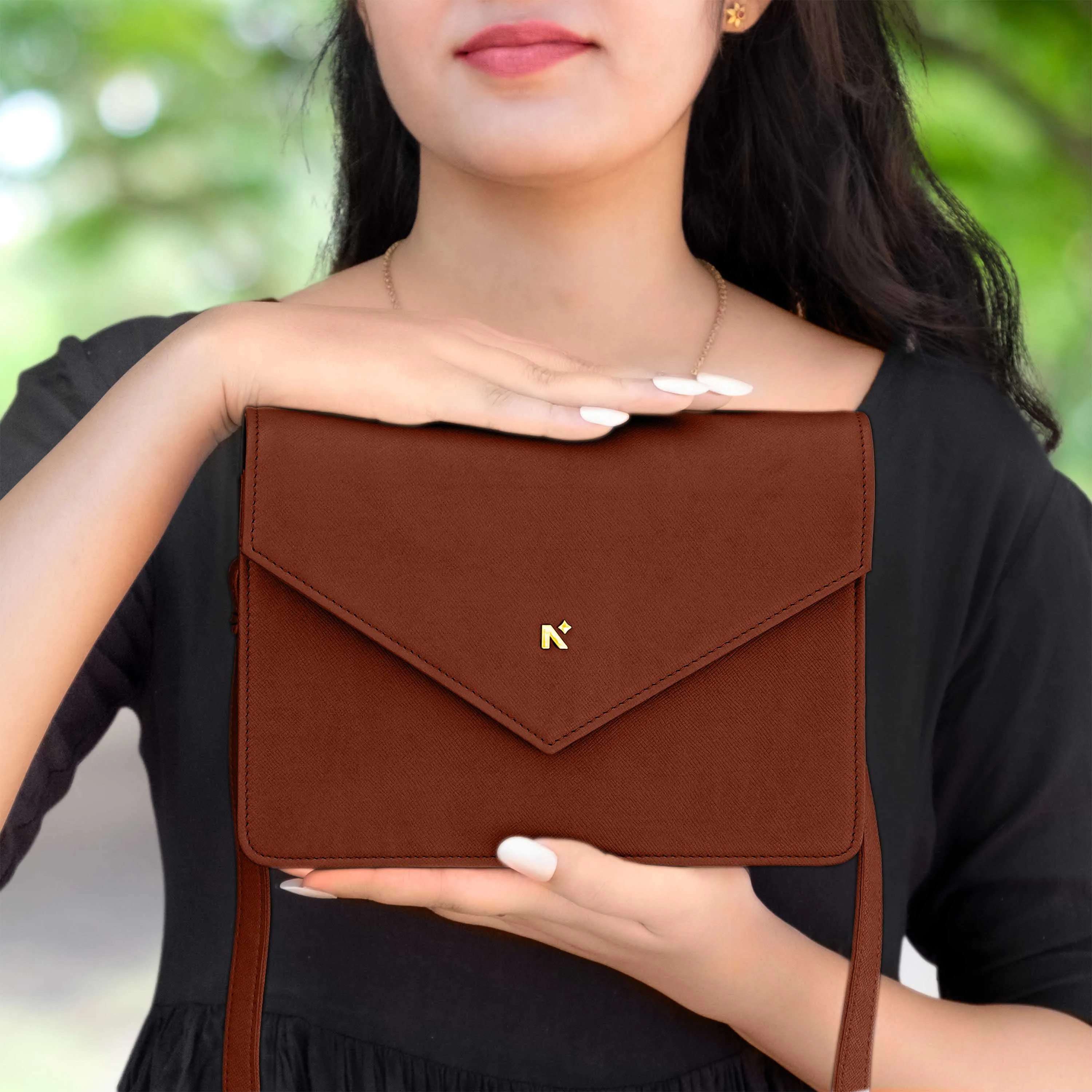 EMMA | CROSSBODY SLING BAG | ENVELOPE