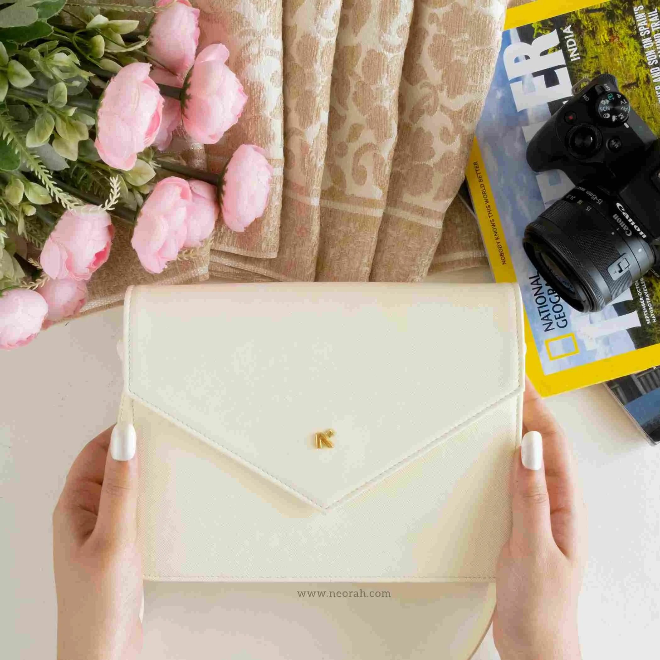 EMMA | CROSSBODY SLING BAG | ENVELOPE