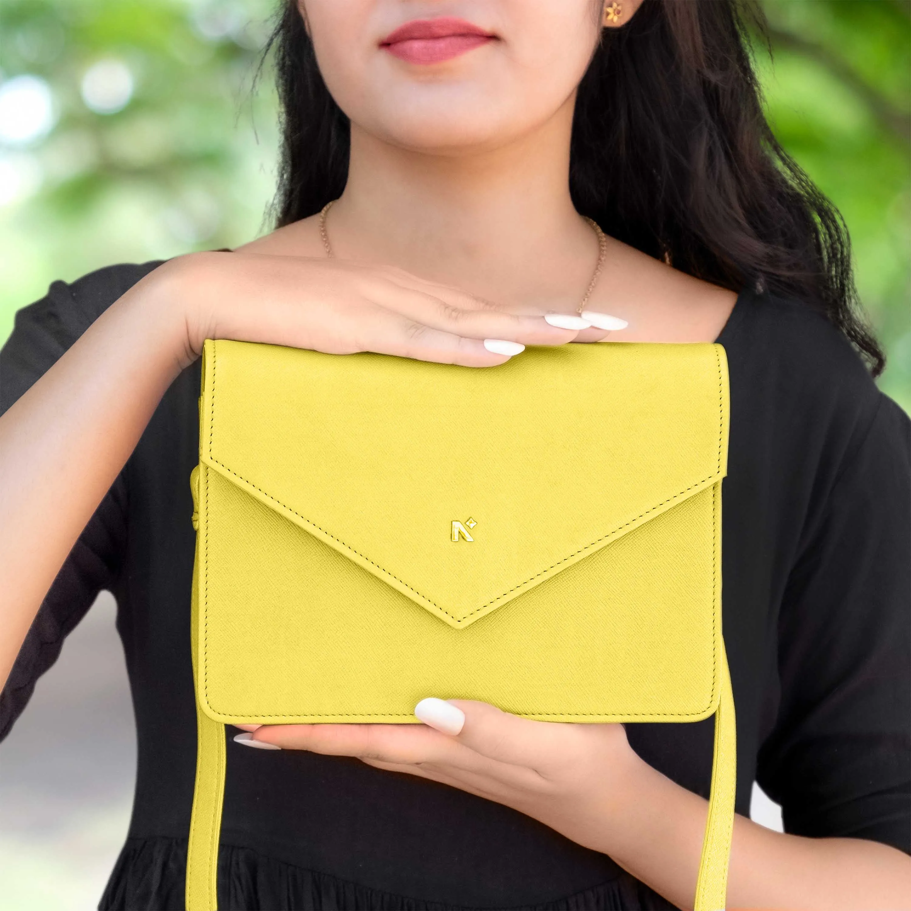 EMMA | CROSSBODY SLING BAG | ENVELOPE