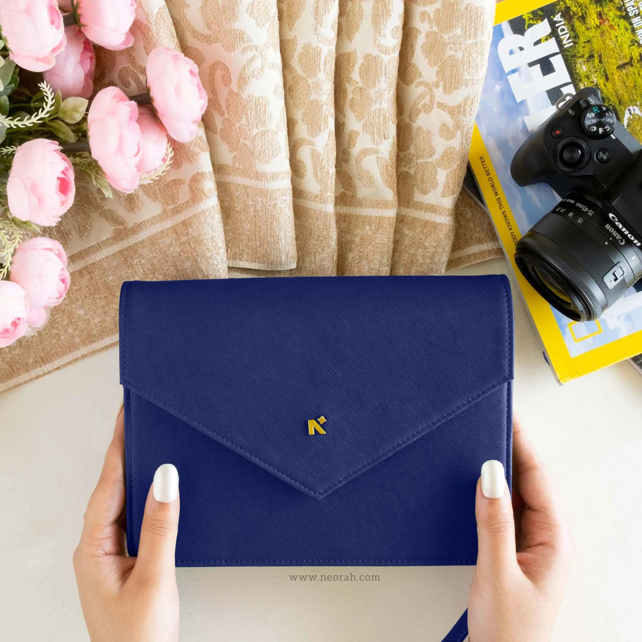 EMMA | CROSSBODY SLING BAG | ENVELOPE
