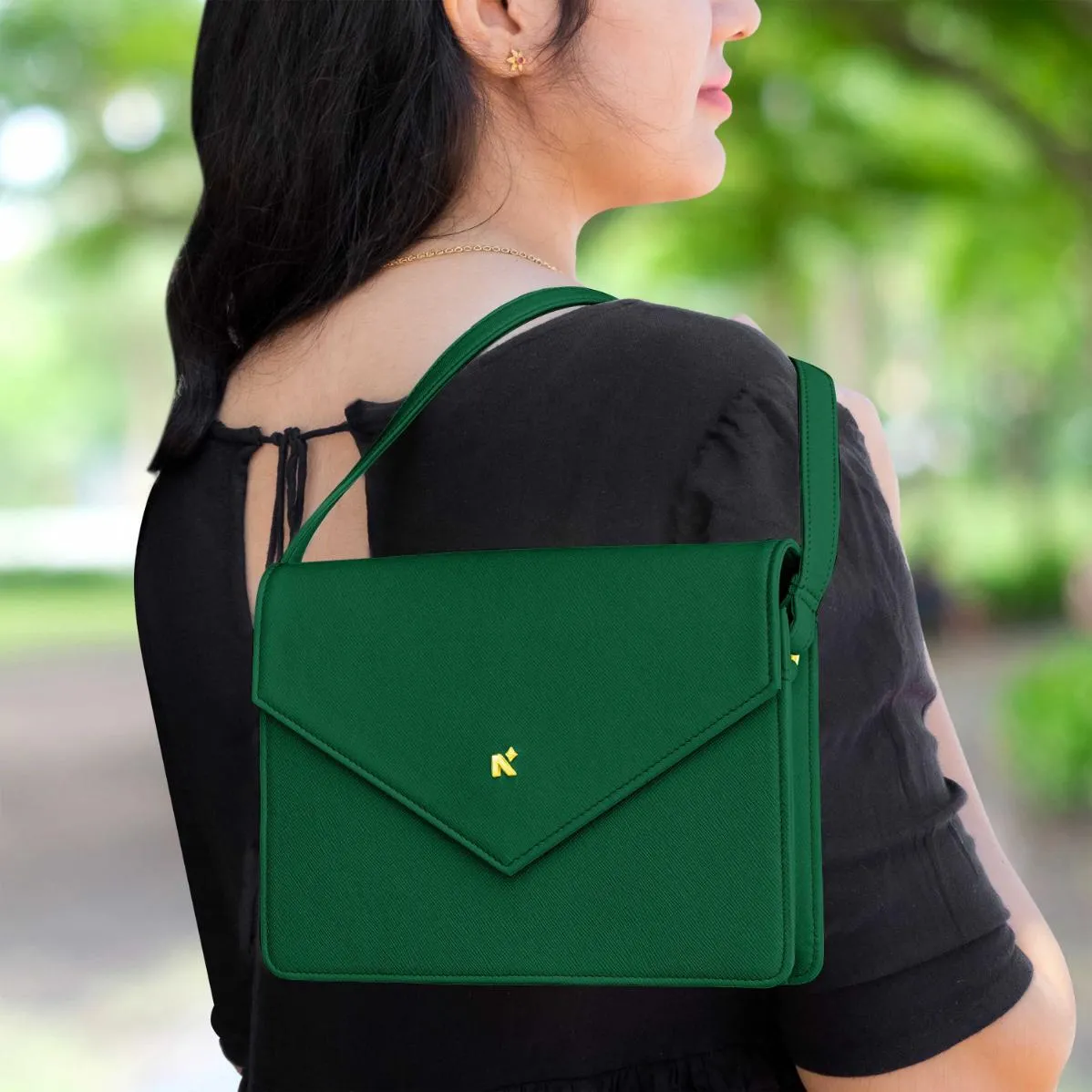 EMMA | CROSSBODY SLING BAG | ENVELOPE