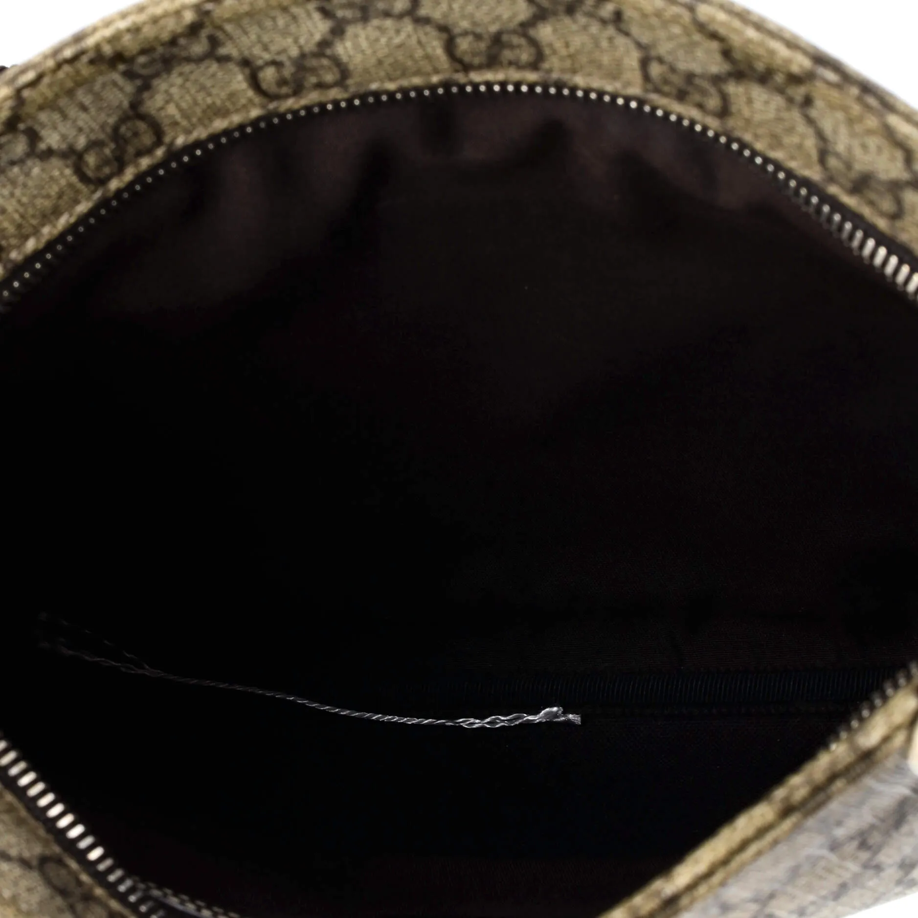 Front Zip Flat Messenger Bag GG Coated Canvas Medium