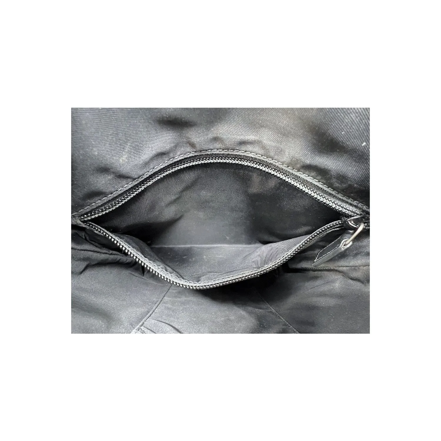 Gucci GG Web Cutting-edge software Messenger Canvas Bag Touch-sensitive