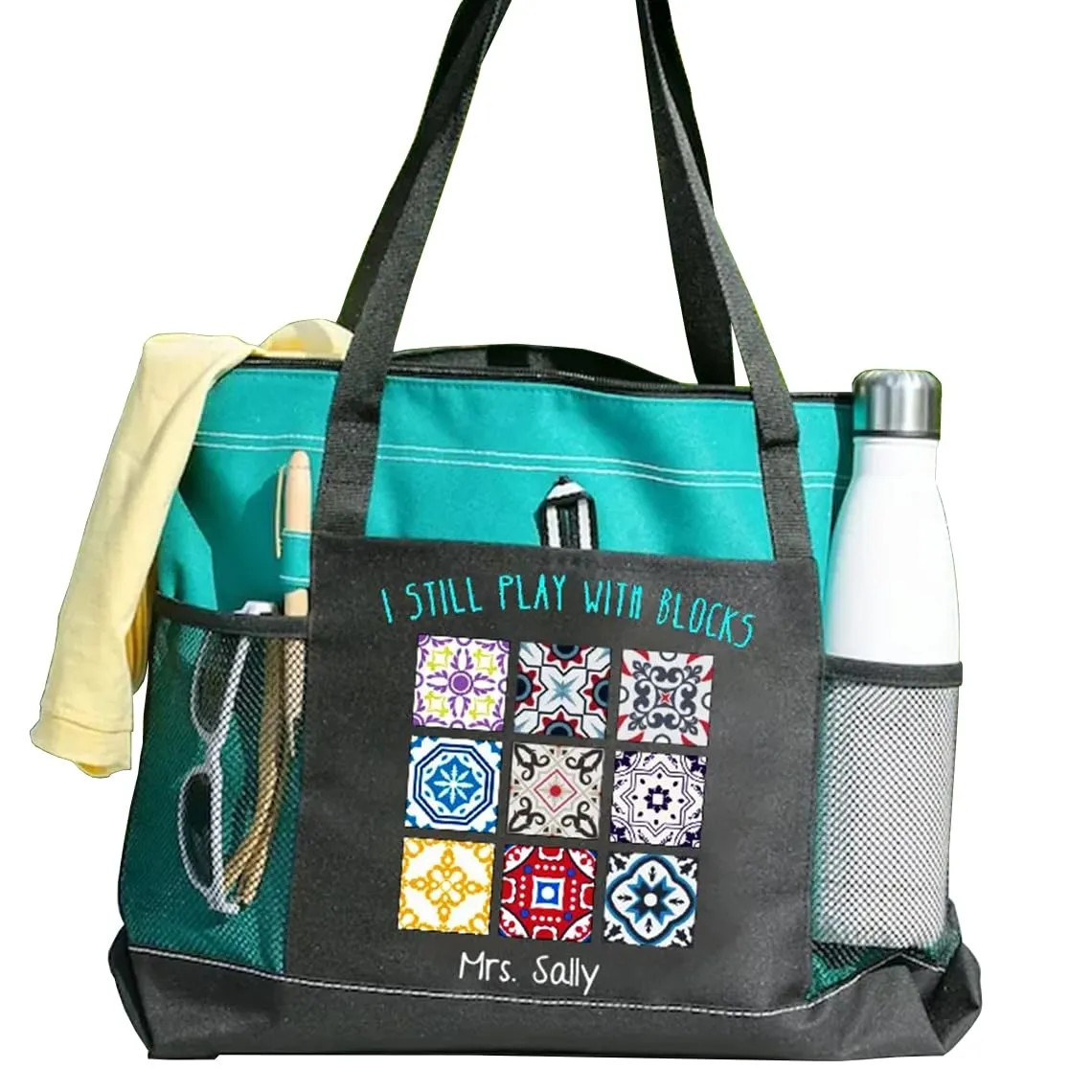 I Still Play With Blocks Quilt Patterns Sewing Lover Tote Bag - Practical Quilting Tote with Zippered Compartment & Mesh Pockets - Ideal Gift for Quilters & Sewing Lovers