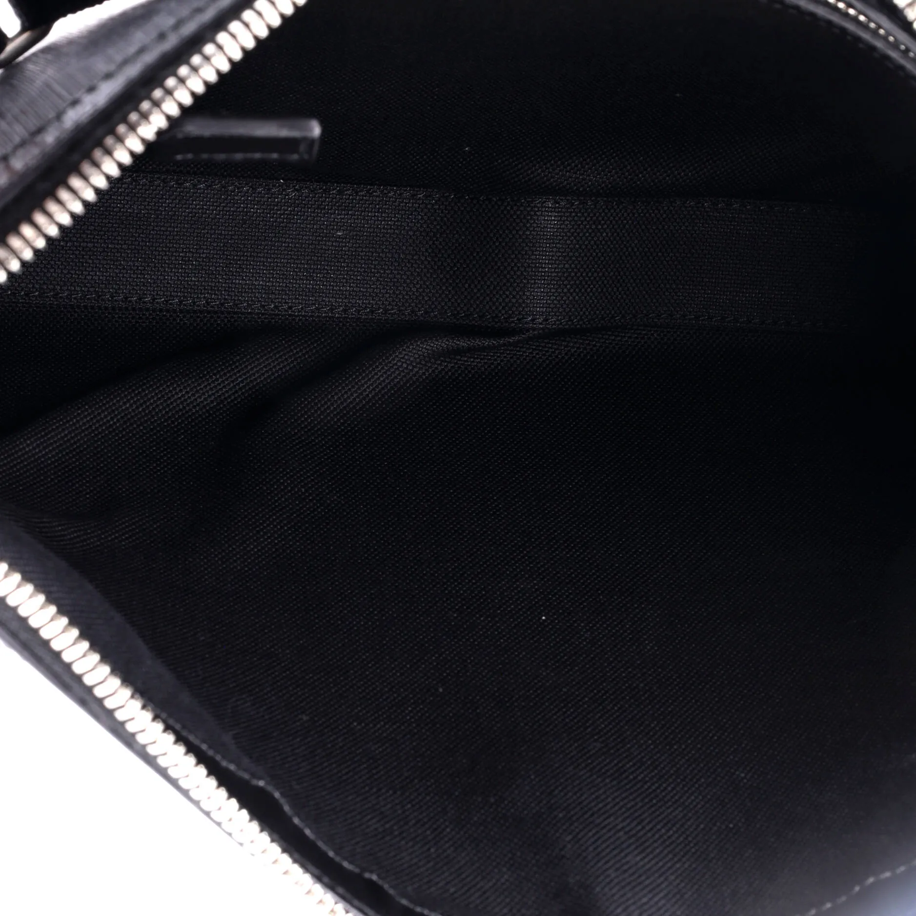 Interlocking G Patch Wristlet Messenger Bag GG Coated Canvas Small