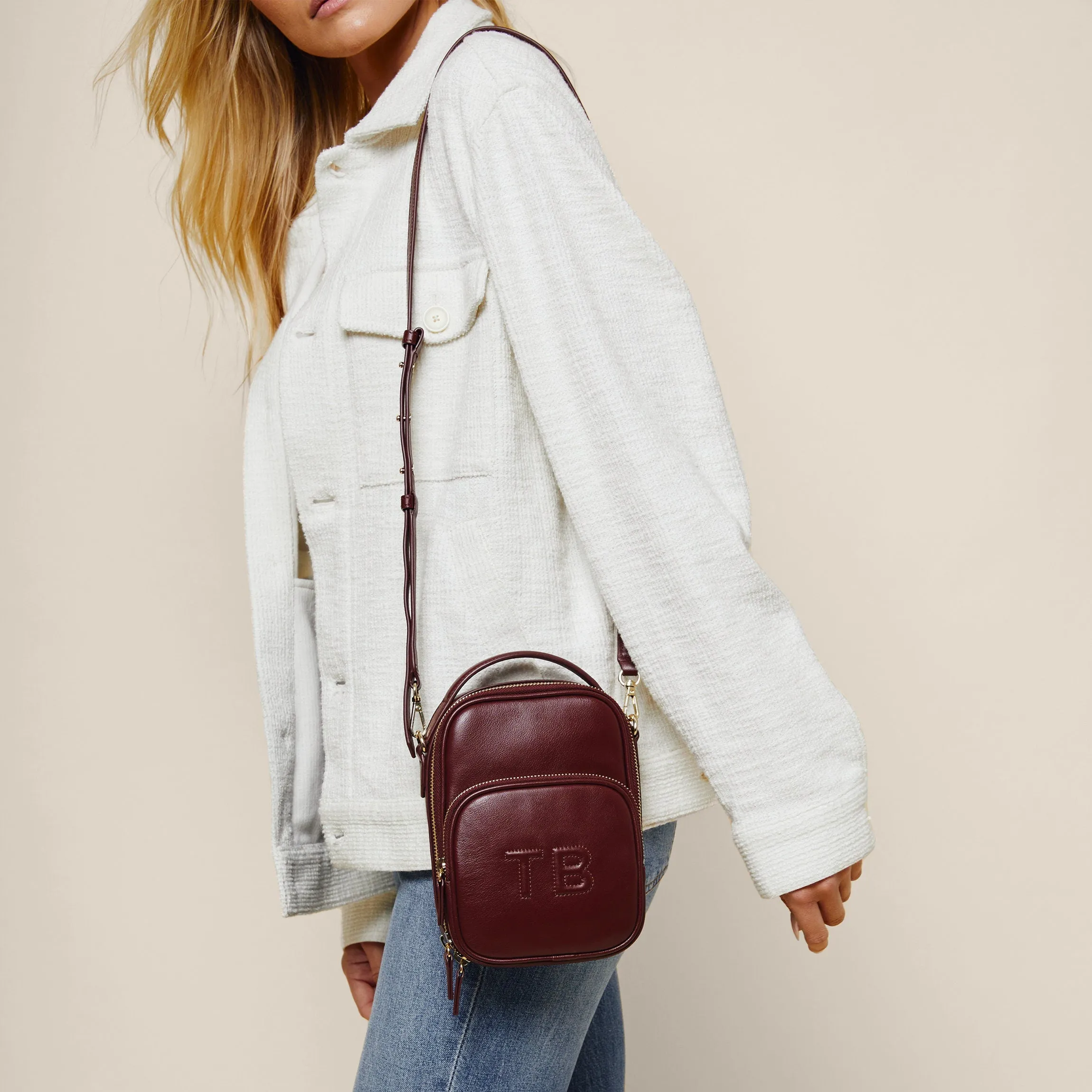 Meadow Small Sling Bag Bordeaux