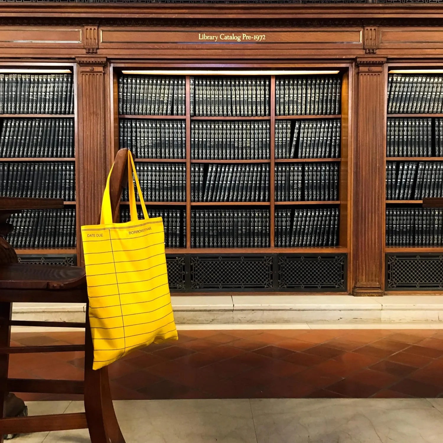 Out of Print Literary and Book-Themed Canvas Tote Carrying Bag for Book Lovers, Readers, and Bibliophiles