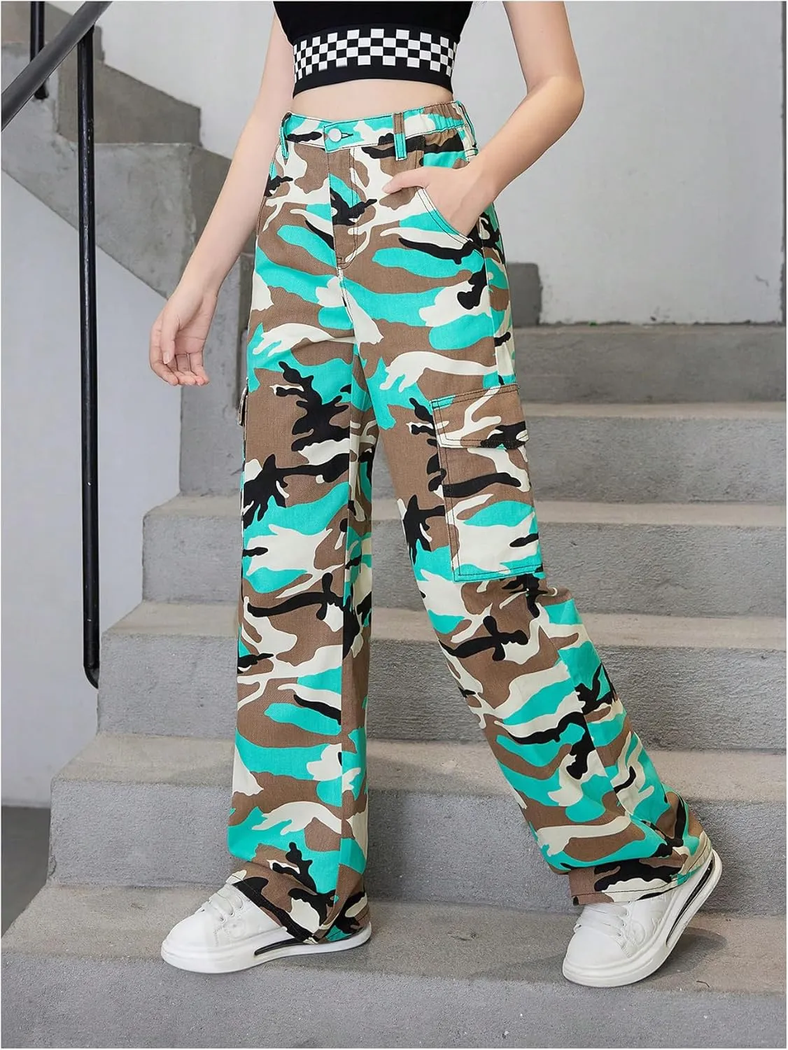 OYOANGLE Girl's Camo Print Cargo Pants Flap Pocket Mid Waist Wide Leg Casual Jeans
