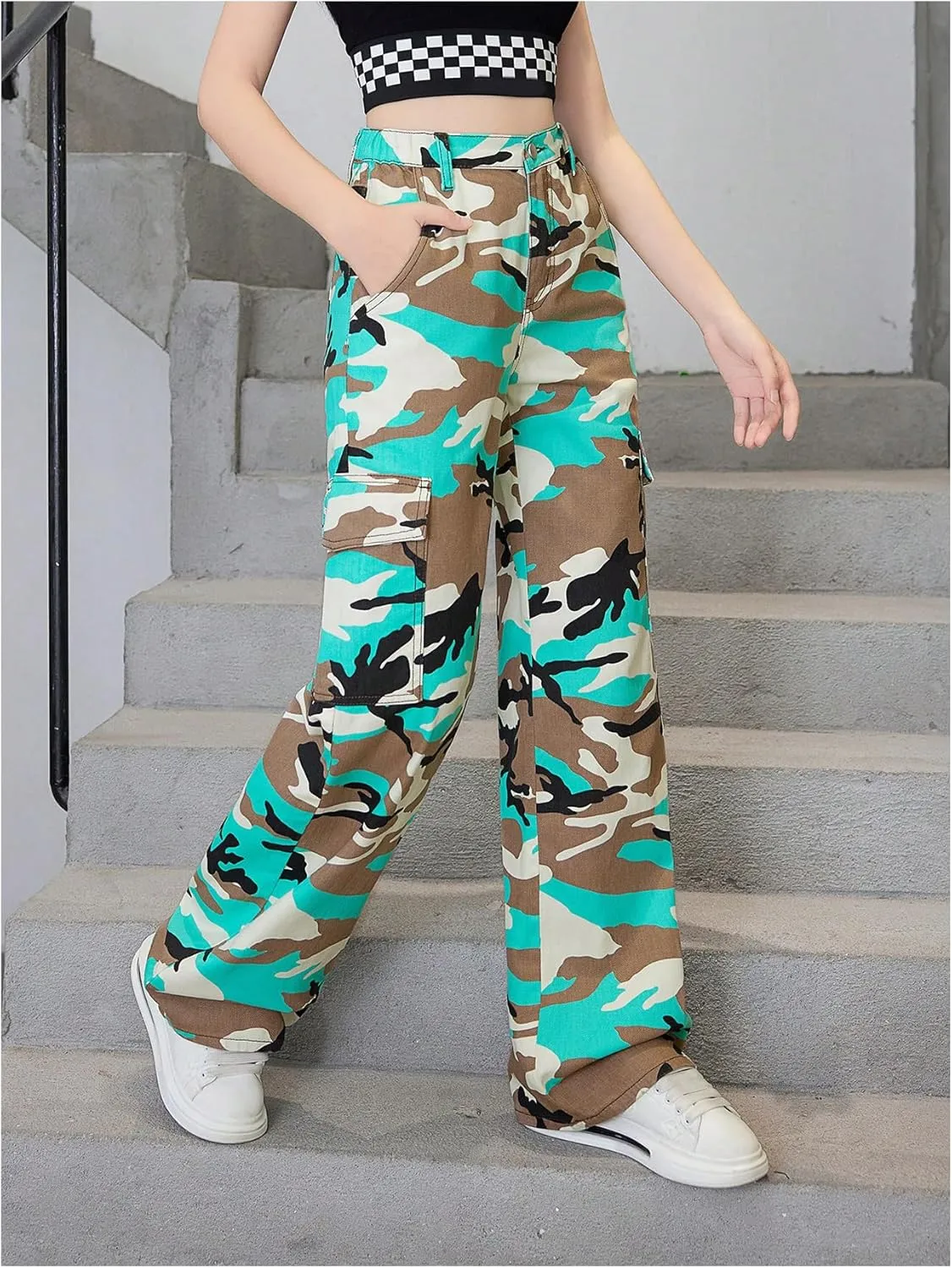 OYOANGLE Girl's Camo Print Cargo Pants Flap Pocket Mid Waist Wide Leg Casual Jeans