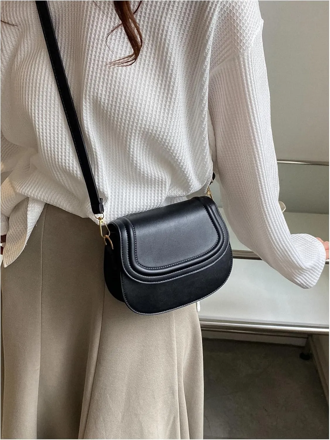 SHENHE Women's PU Leather Small Flap Saddle Crossbody Shoulder Bag Purse with Adjustable Strap