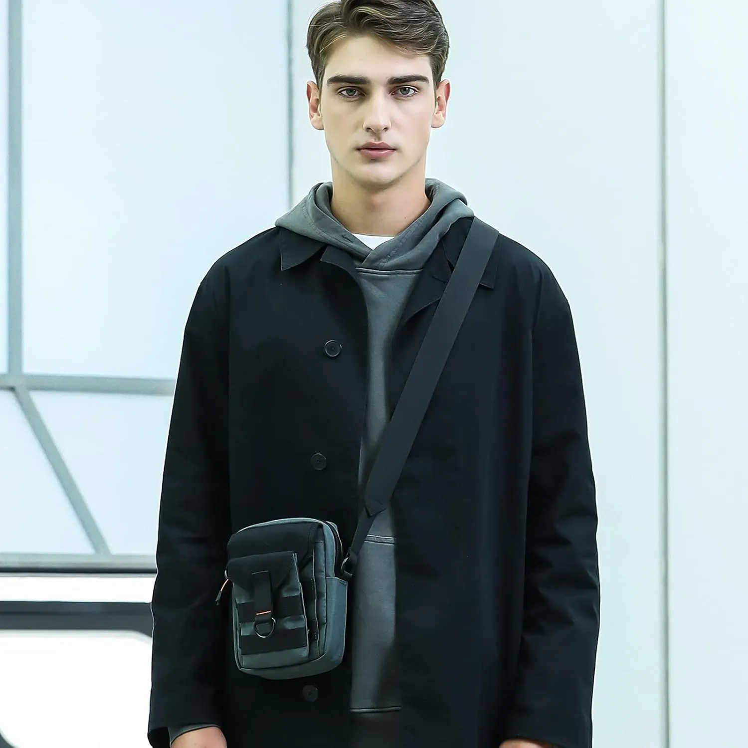 Small Crossbody Bag for Men, Mini Messenger Bag Shoulder Bag for Phone Passport