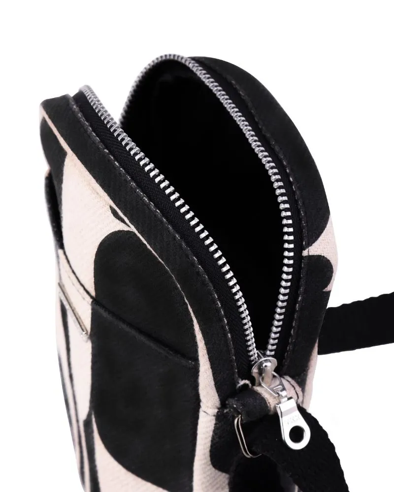 The Phone Bag - Monochroming