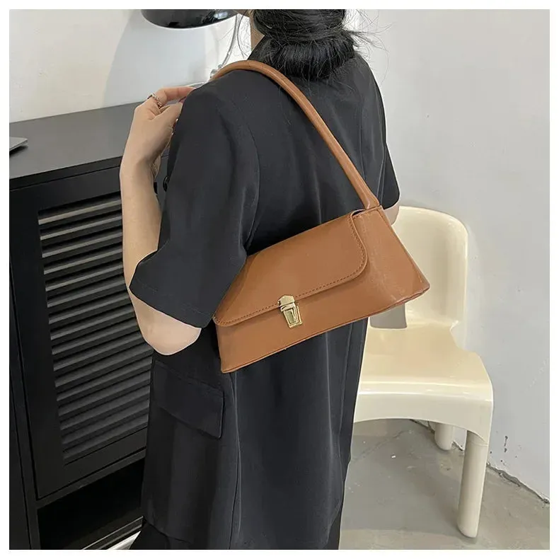 Veloria™ Retro Flap Shoulder Bag