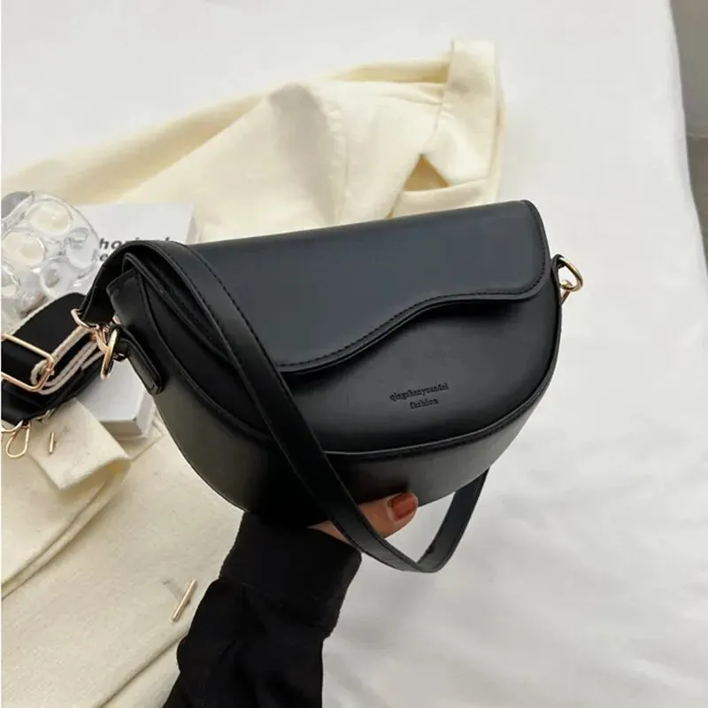 Veloria™ Vintage Saddle Shoulder Bag
