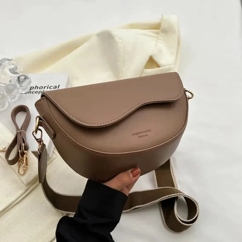 Veloria™ Vintage Saddle Shoulder Bag