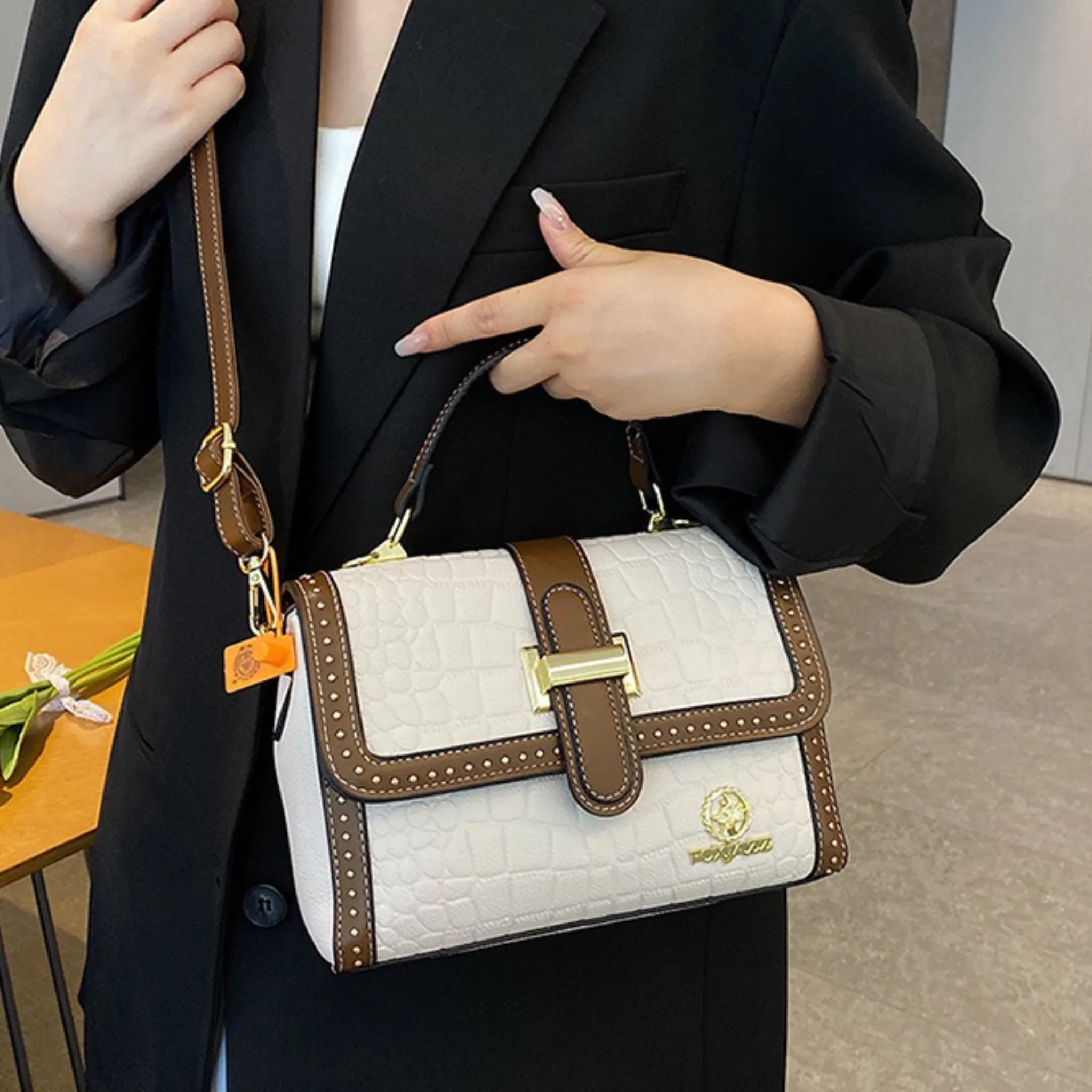 White Pilo Sling Bag