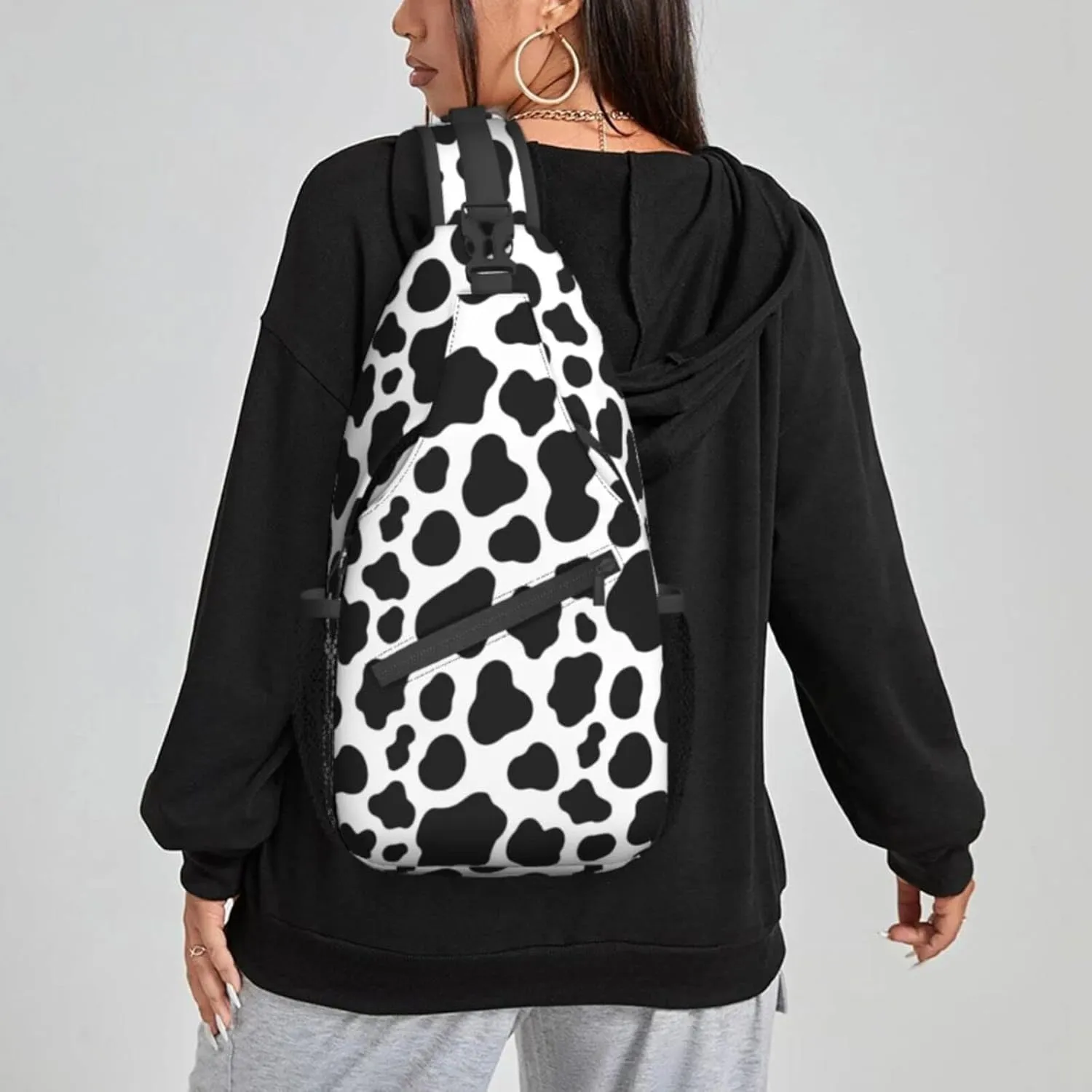 Women Cow Skin Pattern Crossbody Sling Backpack for Men Chest Bag Shoulder Bag Lightweight One Strap Backpack Travel Outdoor Daypack